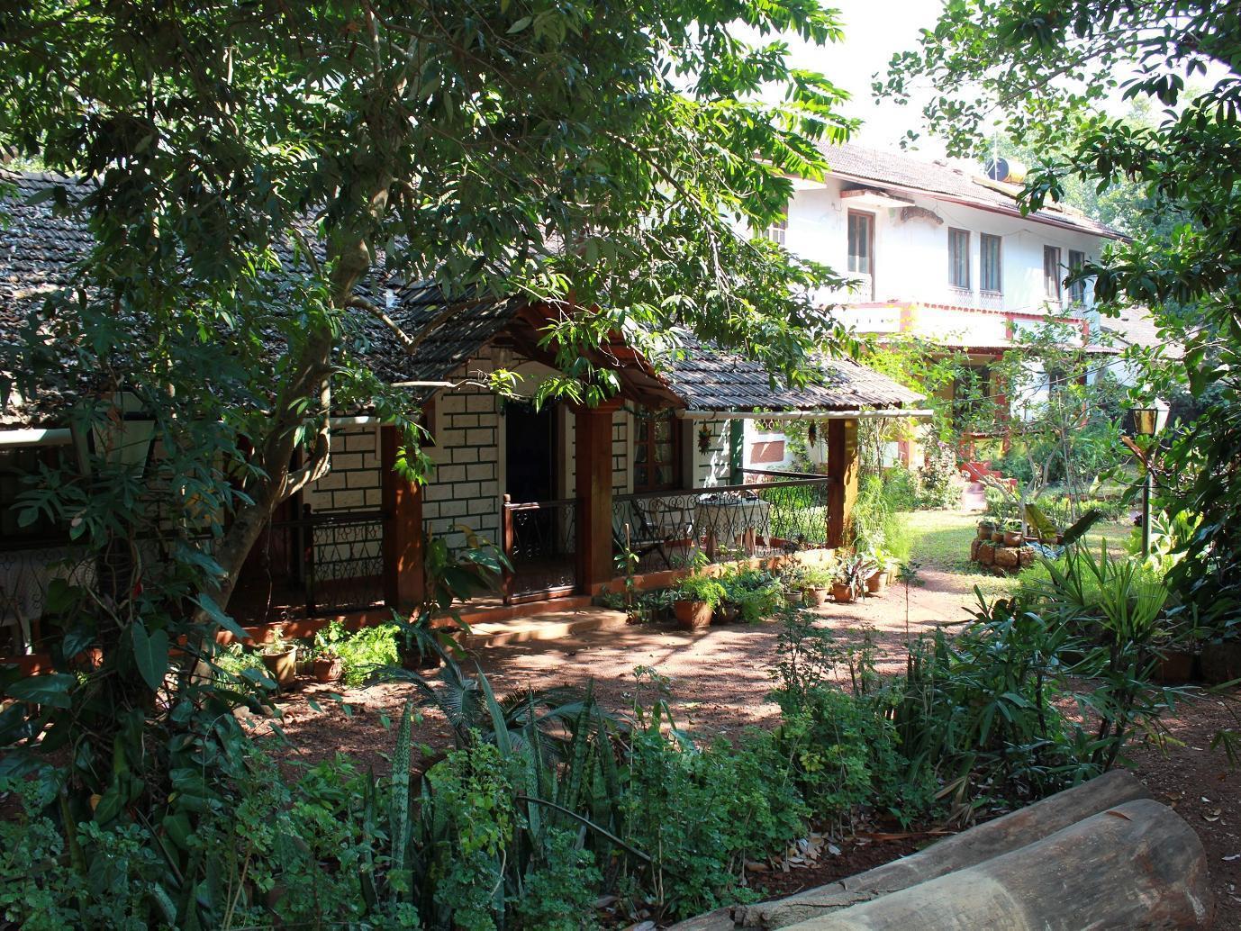 Cancio'S House Hotel Aldona Exterior foto